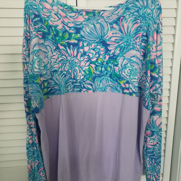 Lilly Pulitzer Tops - Lilly pulitzer Finn top